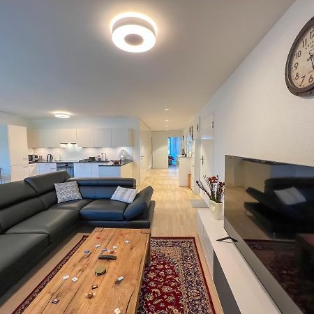 Lavish 4.5 Rooms Furnished Apartment @Glattbrugg Opfikon-Glattbrugg エクステリア 写真