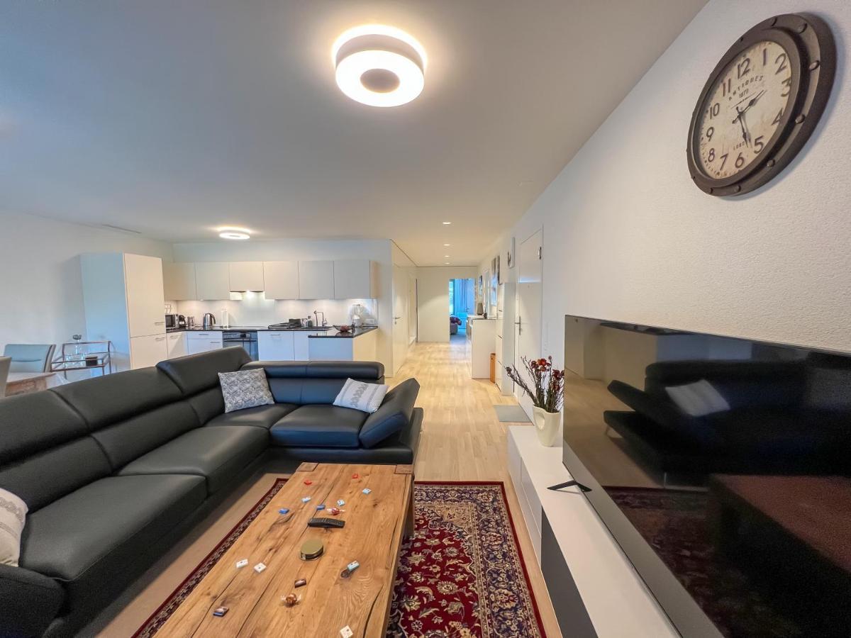 Lavish 4.5 Rooms Furnished Apartment @Glattbrugg Opfikon-Glattbrugg エクステリア 写真